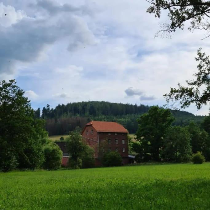 Lindenwohnung An Historischer Muehle Holzhausen  Exteriör bild